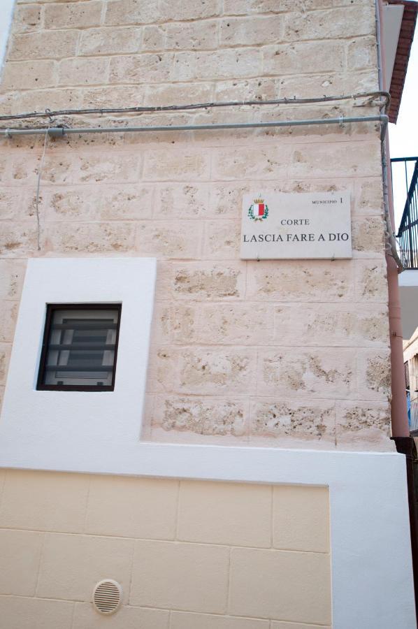 Just Here Apartments - Lascia Fare A Dio Bari Exterior foto